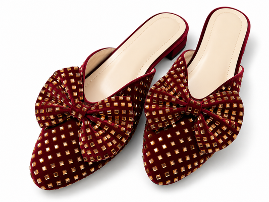 Fancy Bow Shoes– Black & Gold