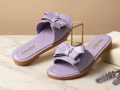 Luxury Women’s Casual Flat Chappal